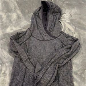 lulu lemon sweatshirt